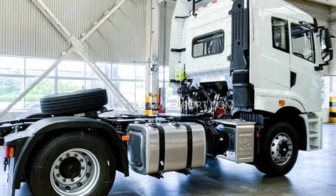 شاحنة الجرار