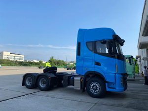 النمط الأوروبي عالي الجودة 6X4 Euro 2 يسار يدوي مقعد تعليق هوائي للشاحنة الثقيلة قدرة تحميل عالية من المصنعين مباشرة