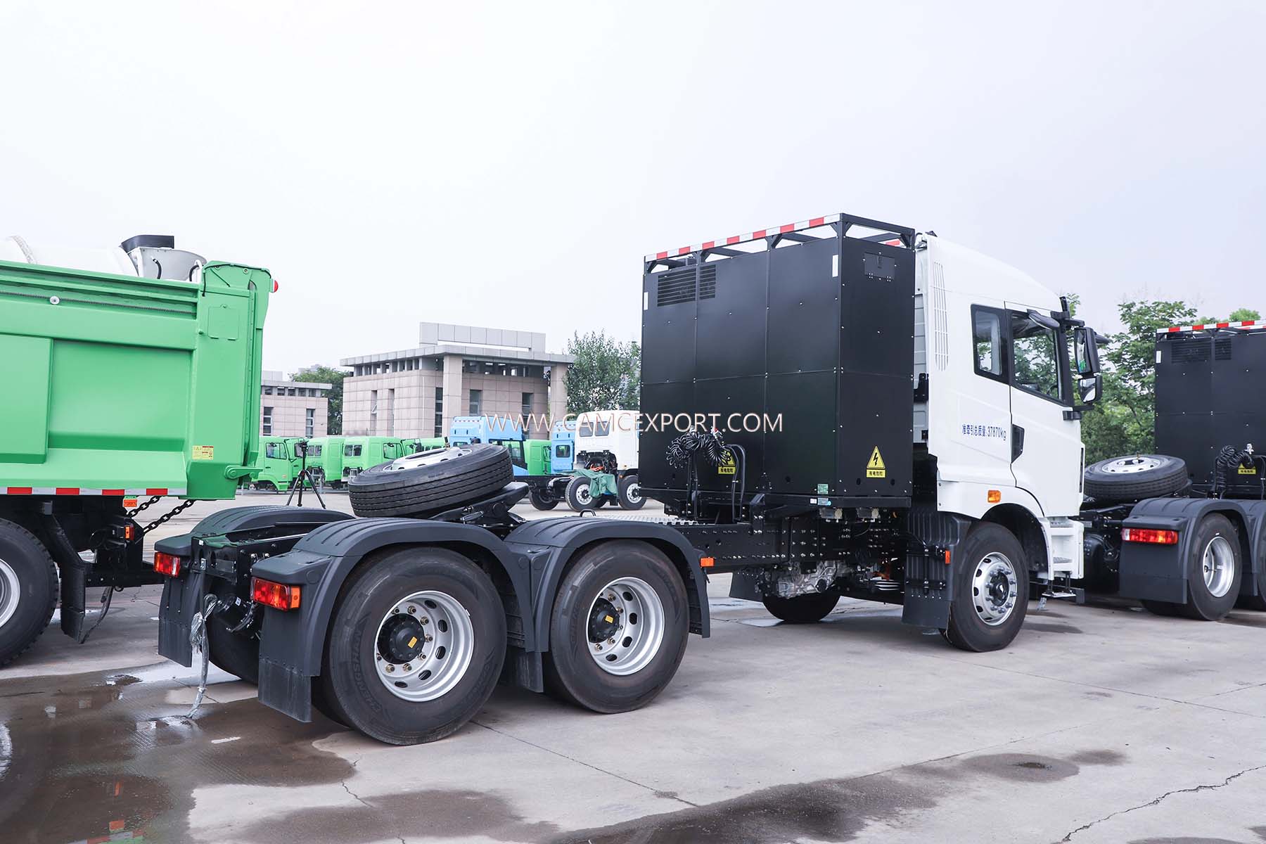 جرار كهربائي CAMC M7E 6 &times; 4